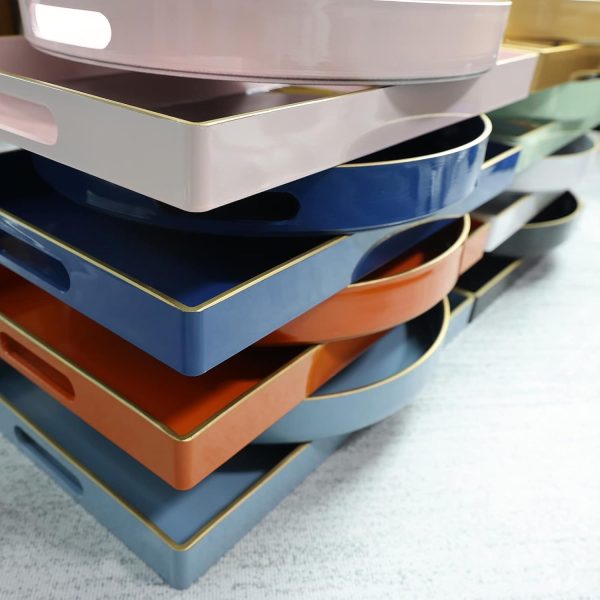 wholesale direct spsyrine round blue decorative tray, 13" plastic serving table tray with handles for breakfast, round modern ottoman tray for coffee table, bathroom, kitchen, living room bulk purchase at factory prices