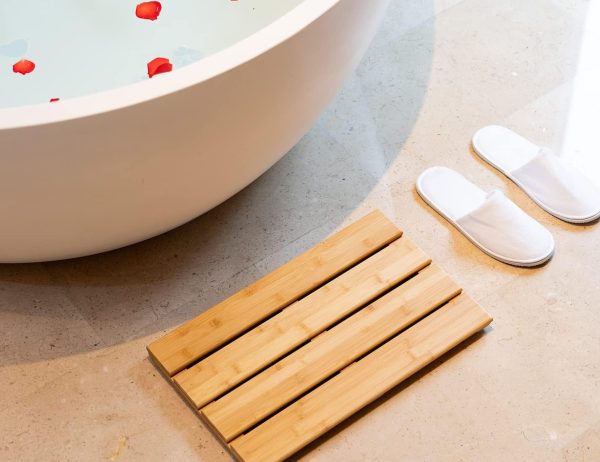 manufacturer direct bamboo wooden mini bath shower mats for small bathroom, small bamboo wood bathroom floor mat, sturdy and easy to clean(15.8 x 10.2 inch) trade price