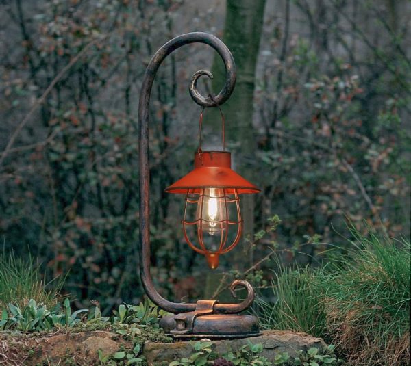 custom wholesale yakii 2 pack solar lantern hanging waterproof outdoor metal solar lamp with warm white light decorate for yard garden pathway patio porch decor (red) oem/odm services