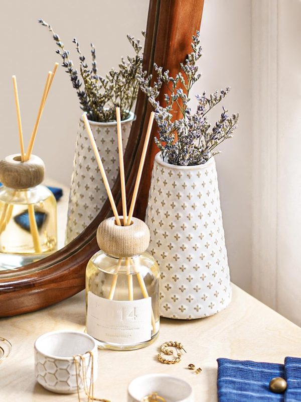 oem/odm services ceramic vase for decor, 6 inch+7.1 inch white flower vase for lego flowers, tulip and pampas grass, embossed farmhouse vases for centerpieces,home living room dining table office decor, arctic white affordable bulk deals
