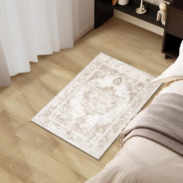 global sourcing area rug 2x3 vintage rug: small washable indoor medallion entryway rug low pile distressed floor carpet retro accent doormat for bedroom bathroom hallway kitchen home office(beige, 2'x3') oem/odm services