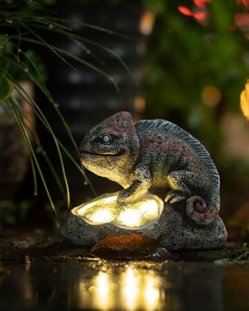 dropship from factory garden statue dragonfly,solar dragonfly decor for outdoor,resin dragonfly figurine with solar light for patio,balcony,yard,lawn ornament,perfect garden gift mass production supply